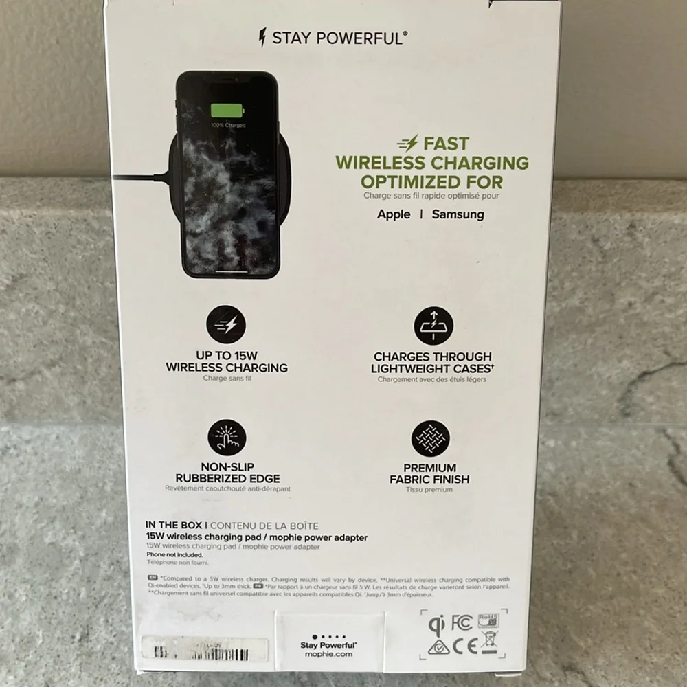 Mophie 15W Universal Fast Charge Wireless Black Charging Pad w/Power Adapter